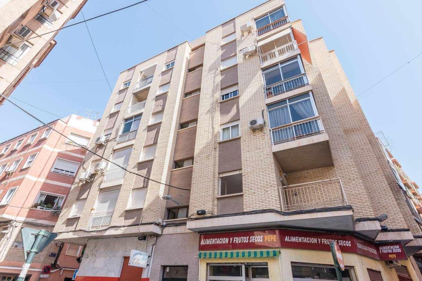 Centrico Salzillo Apartment *